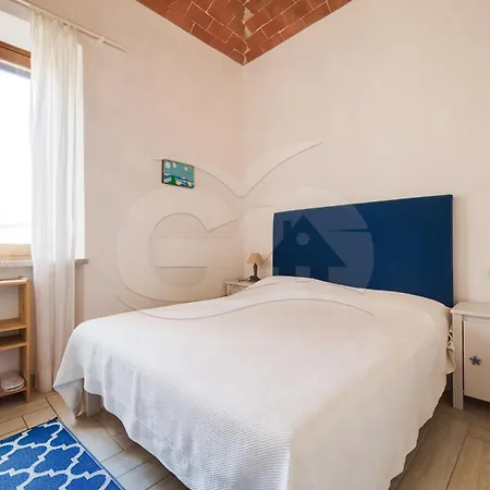 Apartment Zoe - Goelba *